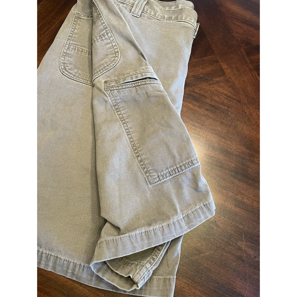 Mens Carhartt Relaxed Gray Shorts Size 42 Pockets - Picture 4 of 4